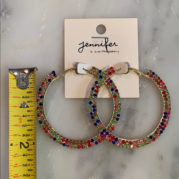 🎀 Faux Gold Rhinestone Rainbow Hoops - Picture 4 of 4